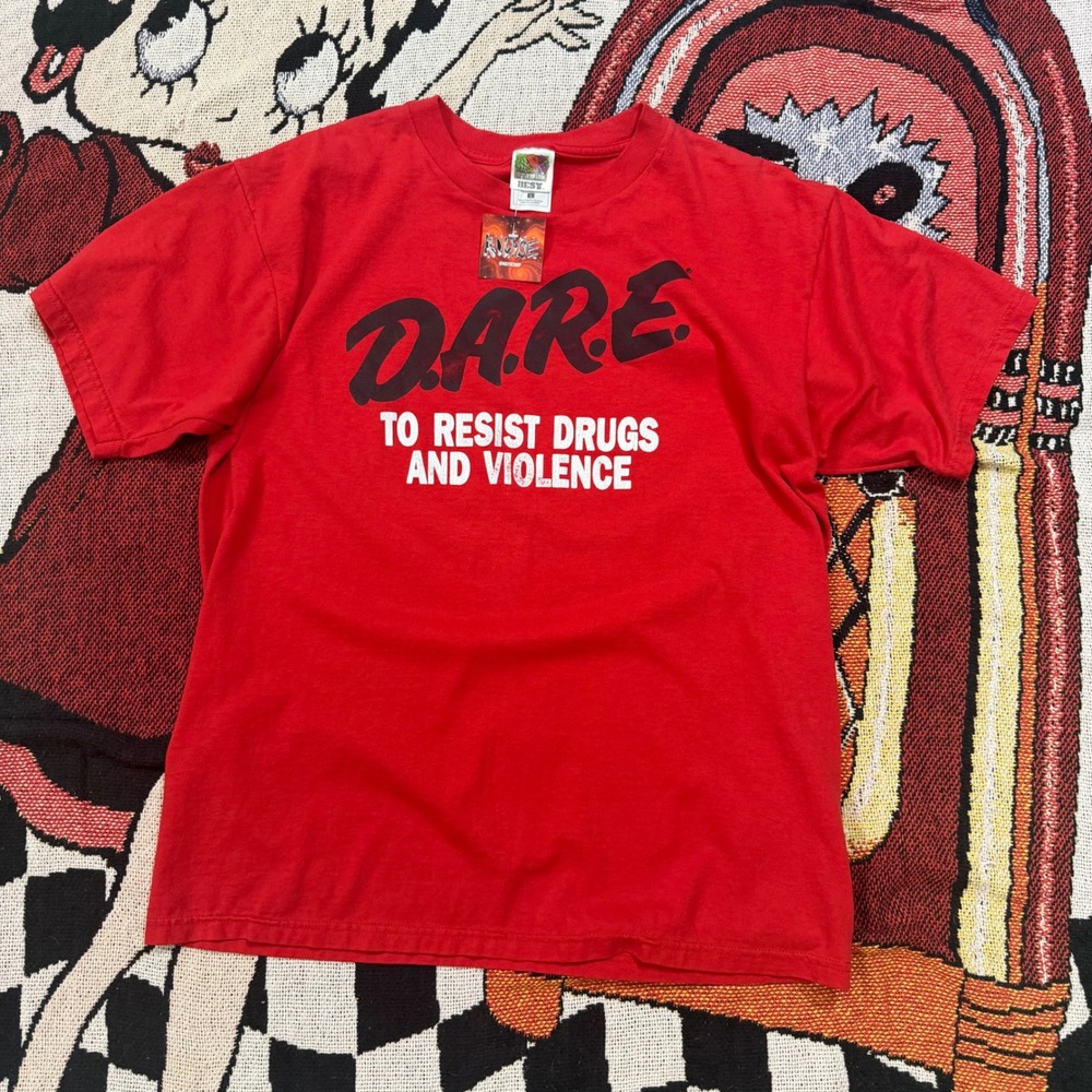 Vintage DARE Shirt Mens Large Red Class of 2000 Fruit of the Loom Y2K Graphic T